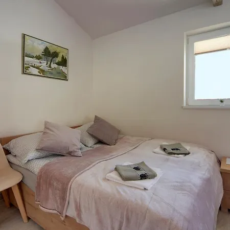 Sniezna Polana - 2-pietrowy Idealny Dla Duzej Rodziny! Apartmán Sklářská Poruba