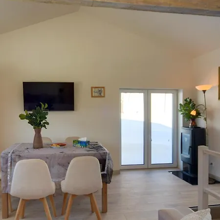 アパート Sniezna Polana - 2-pietrowy Idealny Dla Duzej Rodziny! シクラルスカ・ポレンバ